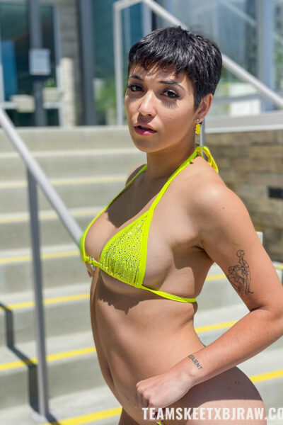 Hot MILF Brooklyn Gray teases in a bikini & gives her man some oral pleasure Image #7