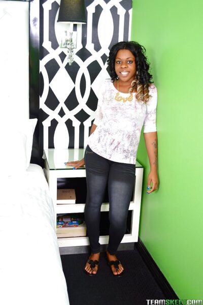 Ebony chick Blue Love is a pretty voluptuous babe with kind heart Image #1