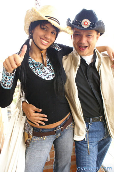 Local Mexican girl Juana Chavez rides some thick prick and gets facialed Image #3