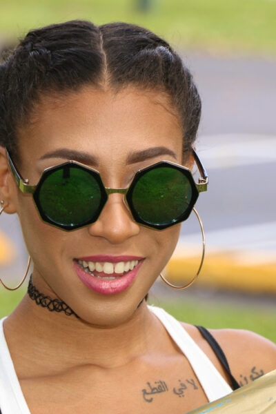 Beautiful skinny ebony babe Kendall Woods plays and flies a kite outside Image #3