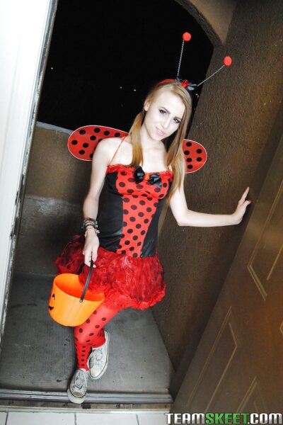 Sassy blonde babe has no panties under her halloween outfit Image #1