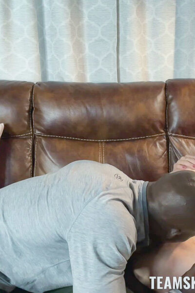 Skinny teen Stella Sedona gets creampied while enjoying a big black cock Image #5