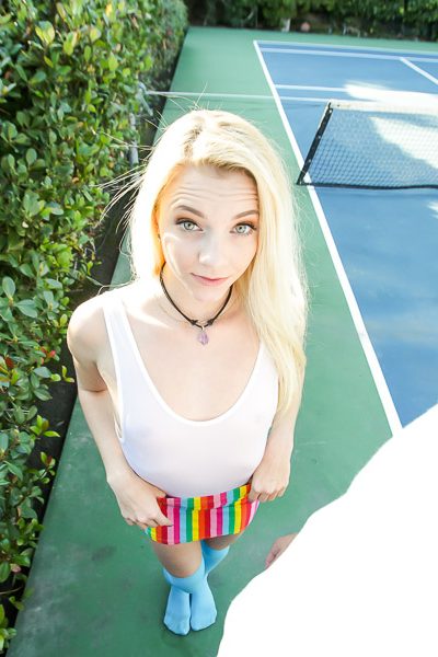 Teen spinner Riley Star fucked sideways & doggystyle on a couch outdoors Image #4
